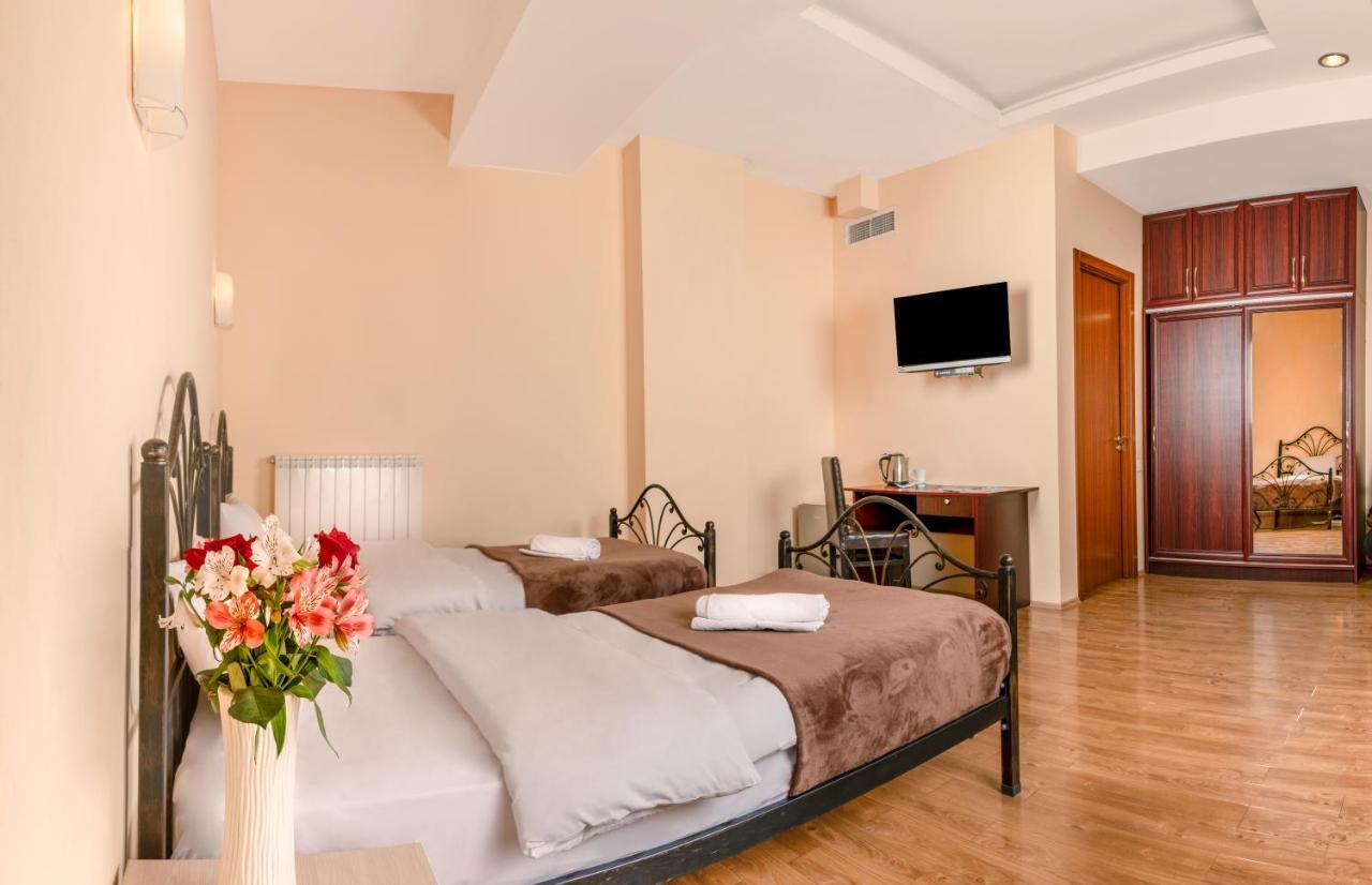 Hotel Vaki Tbilisi ภายนอก รูปภาพ