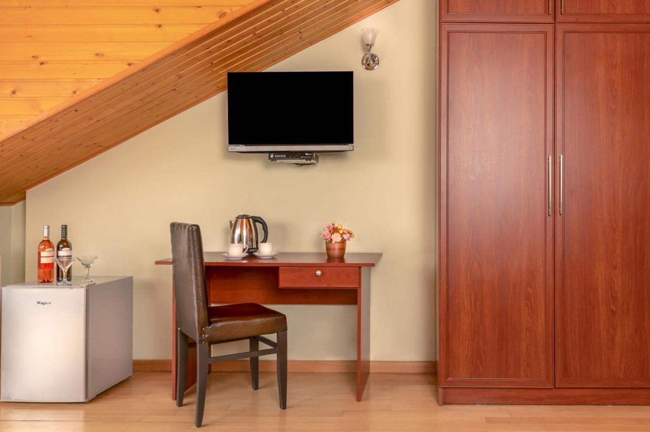 Hotel Vaki Tbilisi ภายนอก รูปภาพ