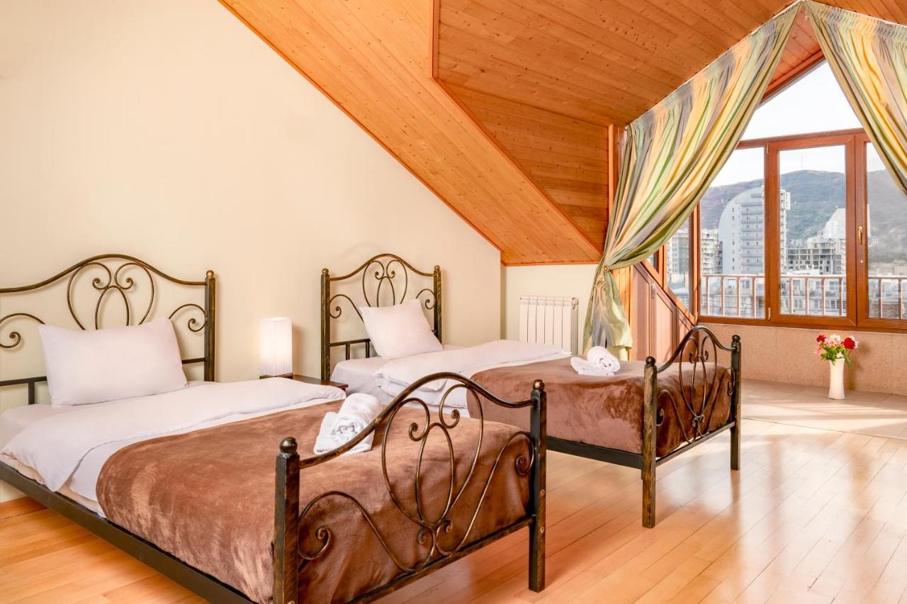 Hotel Vaki Tbilisi ภายนอก รูปภาพ