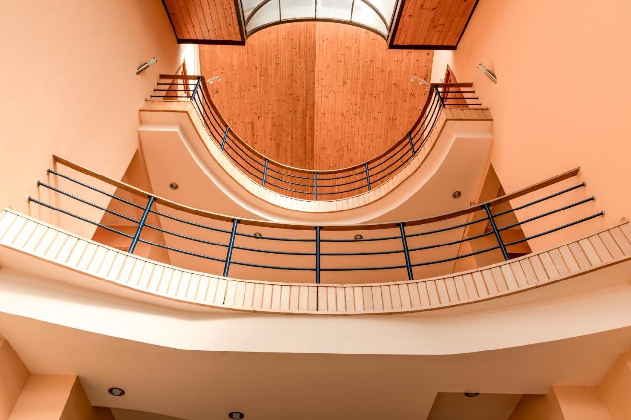 Hotel Vaki Tbilisi ภายนอก รูปภาพ