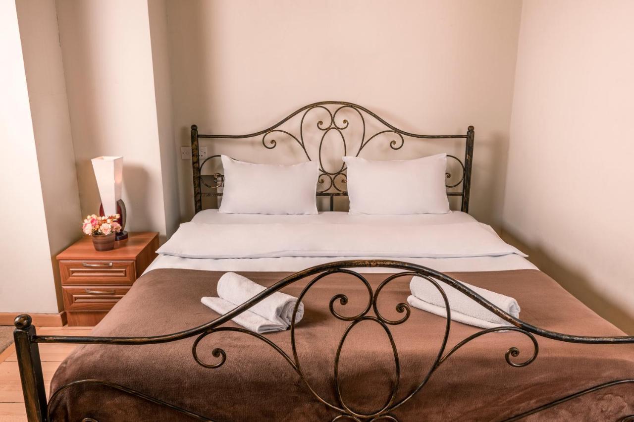 Hotel Vaki Tbilisi ภายนอก รูปภาพ